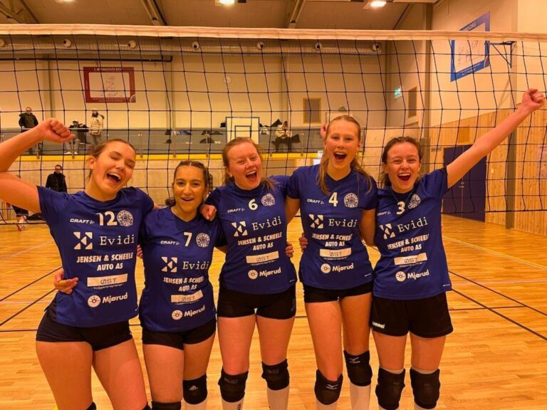 Damer 5. divisjon avslutter sesongen med 2 seire!