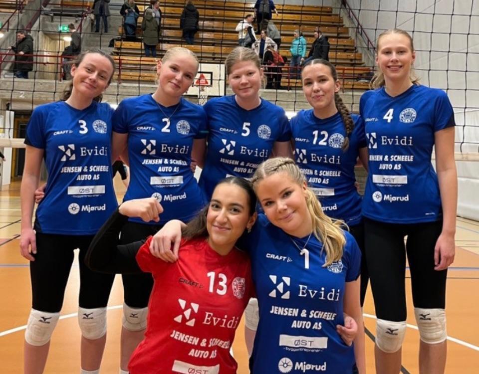 Seier for jenter U17 på hjemmebane!